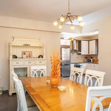 Provenzo By 빌라 로우드하타